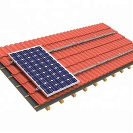 Un buon prezzo. 0-60 lega di alluminio del paesaggio del ritratto dei sistemi 275w 285w del montaggio del tetto del pannello solare di grado in linea
