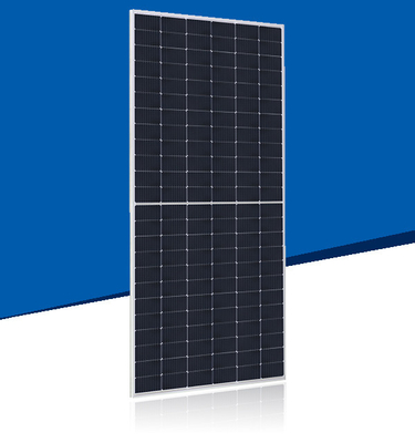 Un buon prezzo. Pannelli solari popolari PV del modulo monocristallino di 525WP 530WP 535WP 540WP 545WP in linea