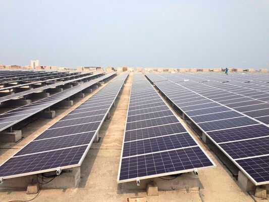 Un buon prezzo. Sistema di montaggio per pannelli solari a terra, pressione del vento fino a 80 m/s, struttura durevole per uso commerciale e industriale in linea