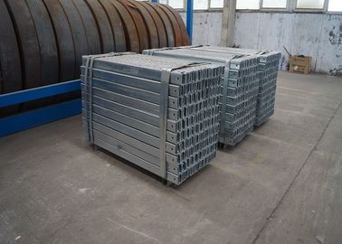 Un buon prezzo. Sezione galvanizzata di piegamento fredda di C, profili d'acciaio dell'estrusione dei sistemi a energia solare in linea