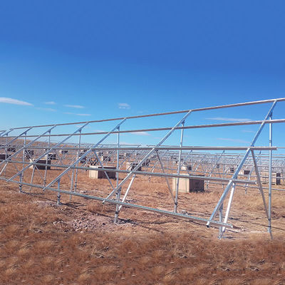 Un buon prezzo. Sistemi al suolo del montaggio di Palo del pannello solare dei sistemi del montaggio del pannello solare di tipo C in linea