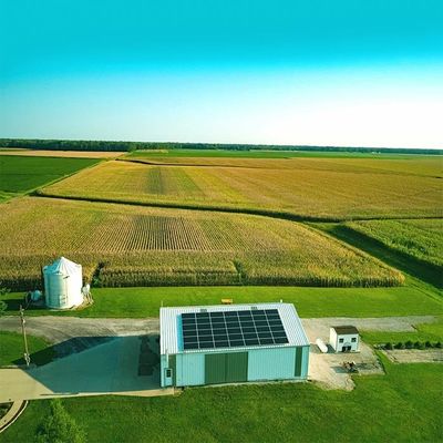 Un buon prezzo. Strutture di montaggio solari della serra di zincatura a caldo Q235B in linea