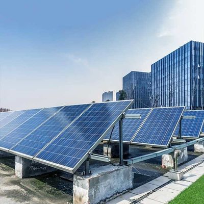 Un buon prezzo. 20deg che inclina il sistema solare ISO14001 del supporto del telaio del tetto concreto piano in linea