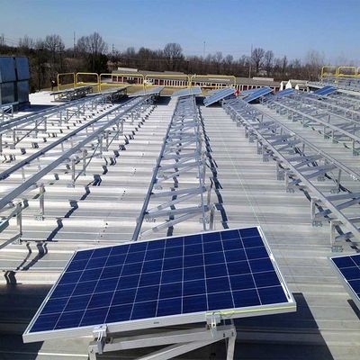 Un buon prezzo. Tetto piano T5 PV solare di HDG 6063 che monta i sistemi in linea