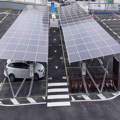 Un buon prezzo. Sistemi solari anticorrosivi leggeri del Carport della struttura d'acciaio in linea