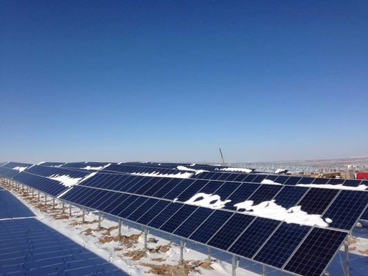 Staffe per pannelli solari Q235B Q345B con zincatura a caldo/sistema di montaggio fotovoltaico anodizzato