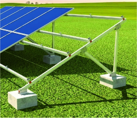 Un buon prezzo. La struttura di montaggio solare del modulo della centrale elettrica inquadra il sostegno solare del sistema di Kit Ground Mounting in linea